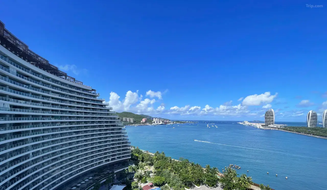 Tiancheng Central Coast Seaview Hotel