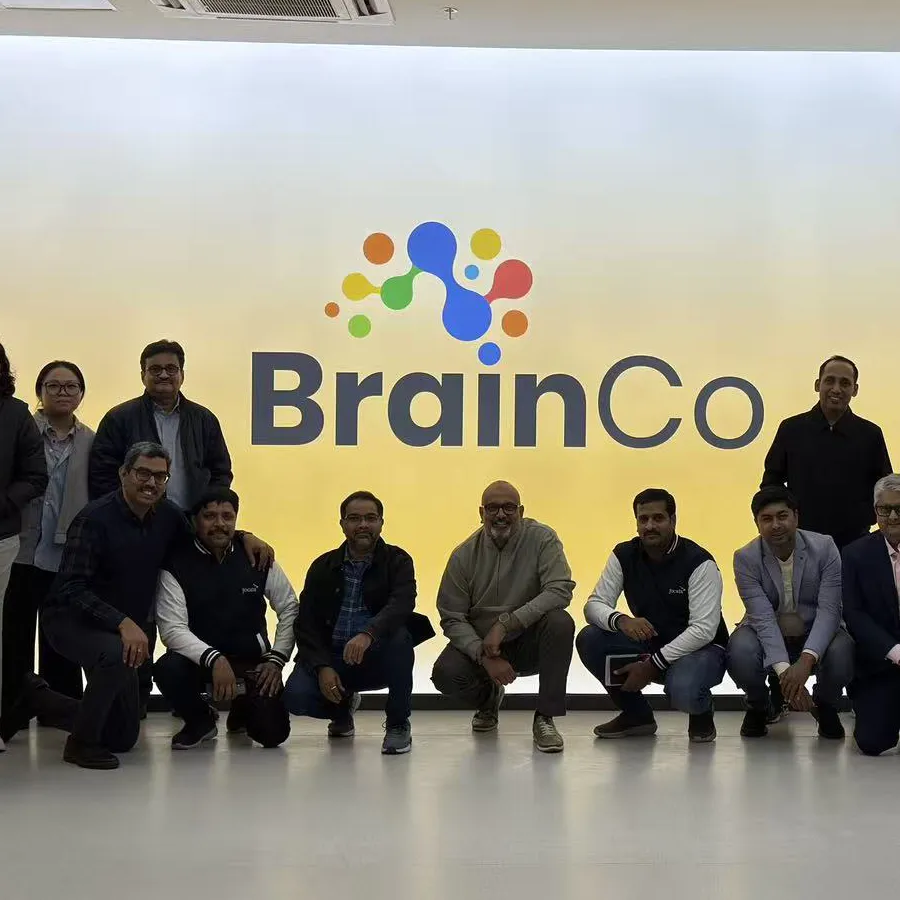 International delegation visiting BrainCo in China